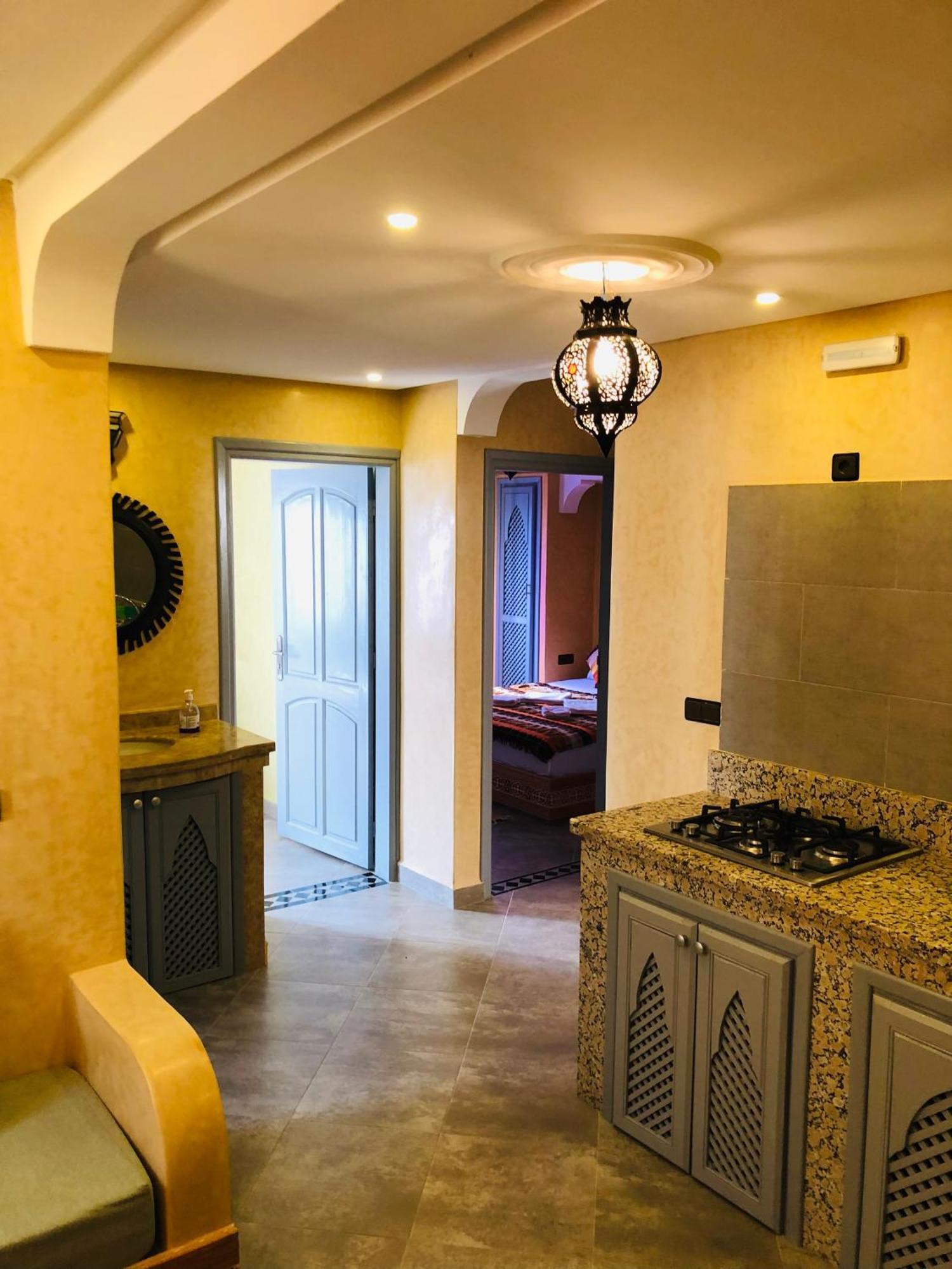 Zakar Apartments 미를레프트 외부 사진